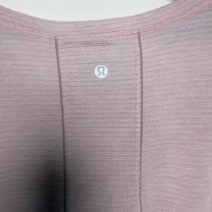 Lululemon Women Top 16 Pink Swiftly Breathe Short Sleeve Relaxed Fit Tee thumbnail 7