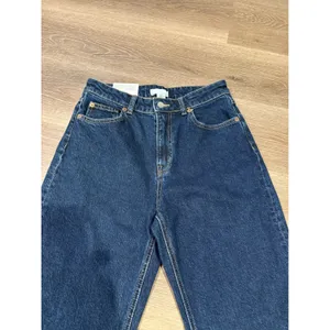 HM High Waist Flare Jeans Dark Wash‎ Full Length Denim Womens Size 6 NEW Boho thumbnail 3