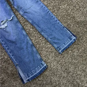 GAP Straight Leg Jeans thumbnail 2