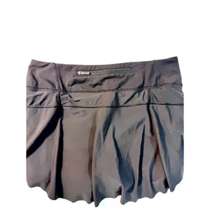 Lululemon Women’s Size 4 Black‎ Running Skort Built-In Shorts Pockets thumbnail 8