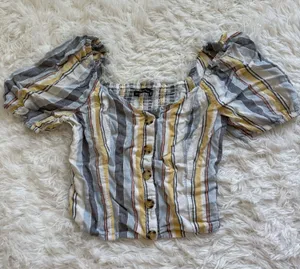 Abercrombie & Fitch cropped blouse thumbnail 1