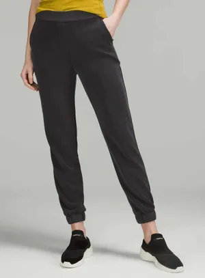 Lululemon Softstreme Relaxed High-Rise Pant Black Joggers Size 10 LW5DP7S thumbnail 1