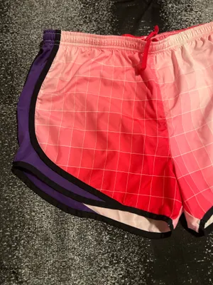 Womens medium Nike Dri Fit Running Shorts 3" w/built in liner thumbnail 5