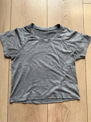 Lululemon Swiftly Tech Short Sleeve Shirt 2.0 Race Length Slate / White Grey 6-8 thumbnail 8