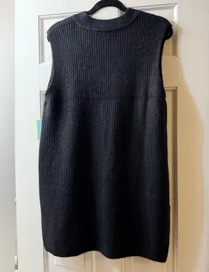 CeCe Sleeveless Tunic Sweater thumbnail 2