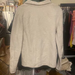 Nike Sweatshirt Women’s Pullover thumbnail 4