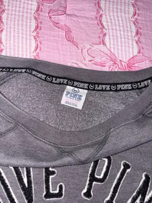 Victoria's Secret Crewneck PINK thumbnail 3