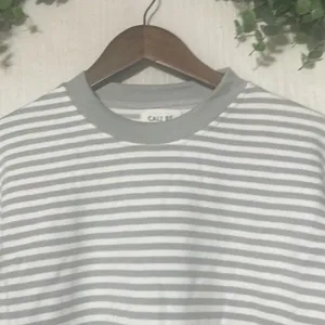 Cali Be Gray New Sweatshirt Striped Layered Oversized Medium thumbnail 4