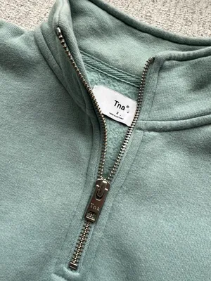 Aritzia TNA Cropped 1/4 Zip thumbnail 4