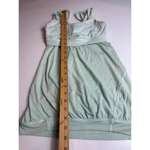 Lululemon‎ Light Green Workout Dress Athletic Tank Top Activewear stained size 4 thumbnail 3