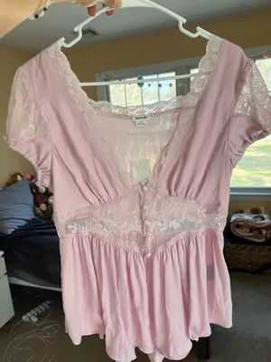 Urban Outfitters Kimchi Blue Lace Puff Sleeve Blouse thumbnail 4