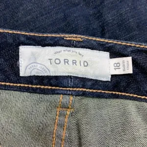 Torrid Ex-Boyfriend Jeans Womens 18 Blue Plus Size Crop Dark Wash Denim Straight thumbnail 3