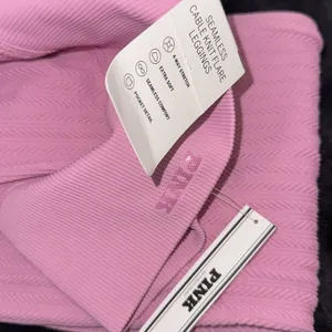 PINK - Victoria's Secret New SOFT SEAMLESS CABLE FLARE LEGGINGS‎ thumbnail 5