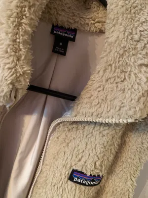 Patagonia tan Vest thumbnail 2