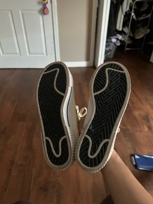 Nike shoes thumbnail 4