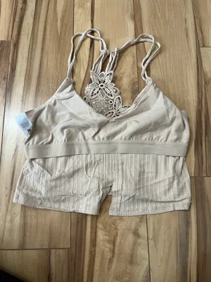 NWT Offline By Aerie Ribbed Lace Crop Tank Built in shelf Bra Beige Sz Small thumbnail 6