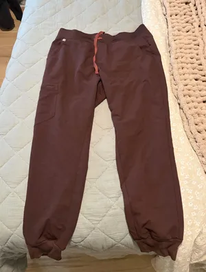 FIGS Scrub Pants thumbnail 1