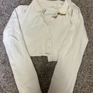 Princess Polly Cropped Cardigan thumbnail 2