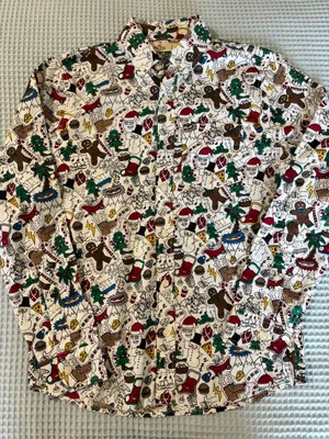 Men’s Hollister Christmas Button Down Shirt thumbnail 1