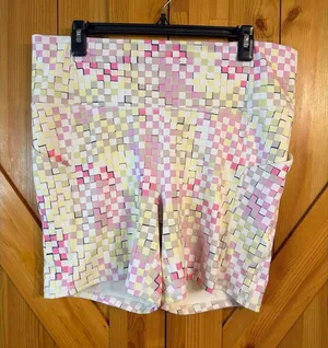 Fabletics Women’s High-Waisted Biker Shorts Size XL Pastel Geometric Print (7902 thumbnail 1