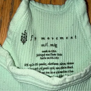 FP MOVEMENTS BY FREE PEOPLE Happiness Runs Crop Top Tank Pistachio Green‎ M/L thumbnail 3