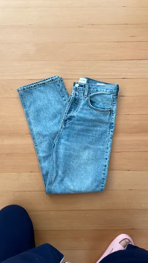 Aritzia Denim Forum The Joni High Rise Loose size 25 thumbnail 2