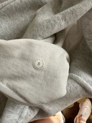 Lululemon Loungeful High-Rise Cropped Jogger Heathered Core Ultra Light Grey 8 thumbnail 4