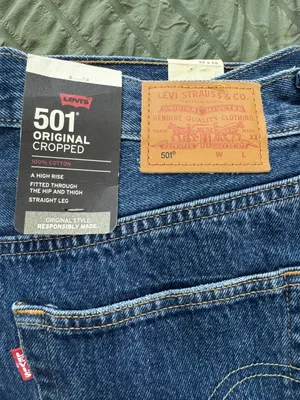 Levi’s 501 Original Cropped Jeans thumbnail 8