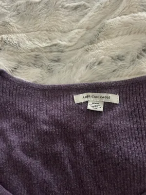 American Eagle Long sleeve purple sweater thumbnail 2