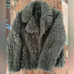 Vero Moda Alice Jayla Faux Fur jacket thumbnail 2