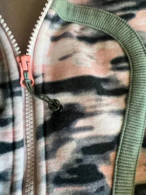lululemon athletica Pink Camo Scuba hoodie sz6 thumbnail 3