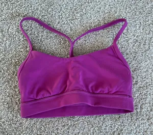 Lululemon bra  thumbnail 1