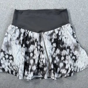 OFFLINE by Aerie Size Small Activewear Skort Black White Gray Pattern High Rise thumbnail 1