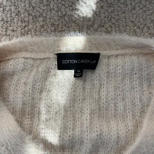 Grey Bandit Cropped sweater thumbnail 2