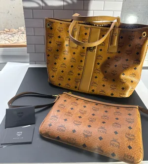 MCM Reversible Liz Shopper in Visetos thumbnail 1