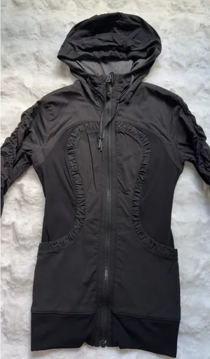Lululemon Dance Studio Jacket, Size 2, NWOT thumbnail 2