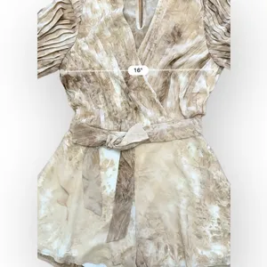 The Sang Pleated Brown Cream Short‎ Romper Size L thumbnail 6