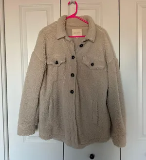Teddy Coat Size M thumbnail 1