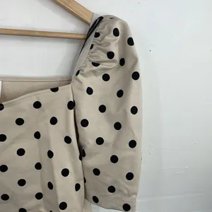 H&M Polka Dot Puffy Sleeve Crop Top size Medium thumbnail 3
