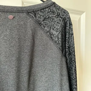 Calia by Carrie Underwood Onyx Velvet Sweatshirt Women's Size L Black Gray thumbnail 8