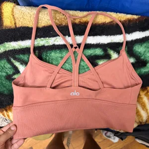 Alo Soft Lavish Bra Size‎ Small W9234R Sports Bra Workout Pink Straps thumbnail 7