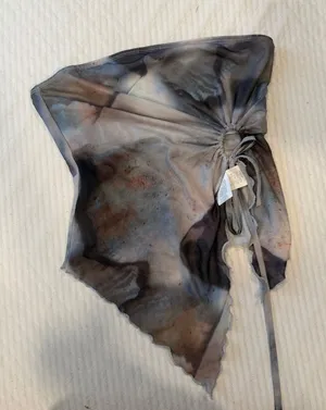 Strapless top with built in bra Gray thumbnail 1