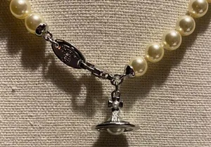 Vivienne Westwood faux pearl and Saturn orb pendant choker, new. thumbnail 2