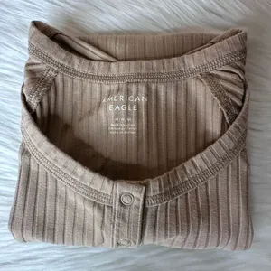 American Eagle Outfitters Ribbed Henley Top Tan Size Medium thumbnail 11