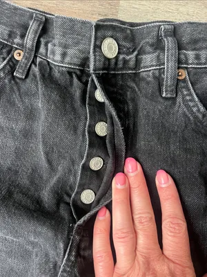 AGOLDE Black Distressed High-Rise Denim Shorts ♟️ thumbnail 4