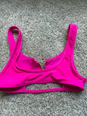 Frankie’s Bikinis thumbnail 2