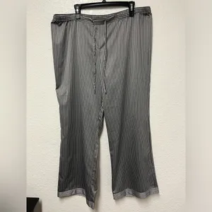 AMBRIELLE Gray Striped Satin Pajama Pants Size: 16-18/XL thumbnail 4