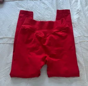 Amazon Crimson Athletic Leggings thumbnail 2
