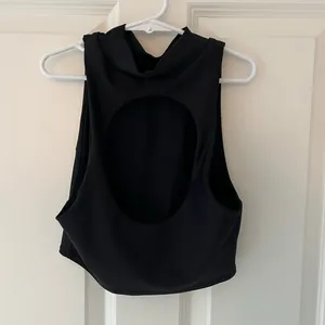 Alo Yoga Black Open Back Top - Sports Bra thumbnail 6