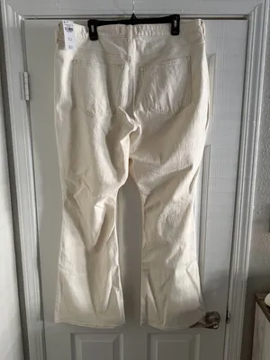 Abercrombie & Fitch Curve Love High Rise Boot Cut Jeans Size 30‎ Cream Color thumbnail 6